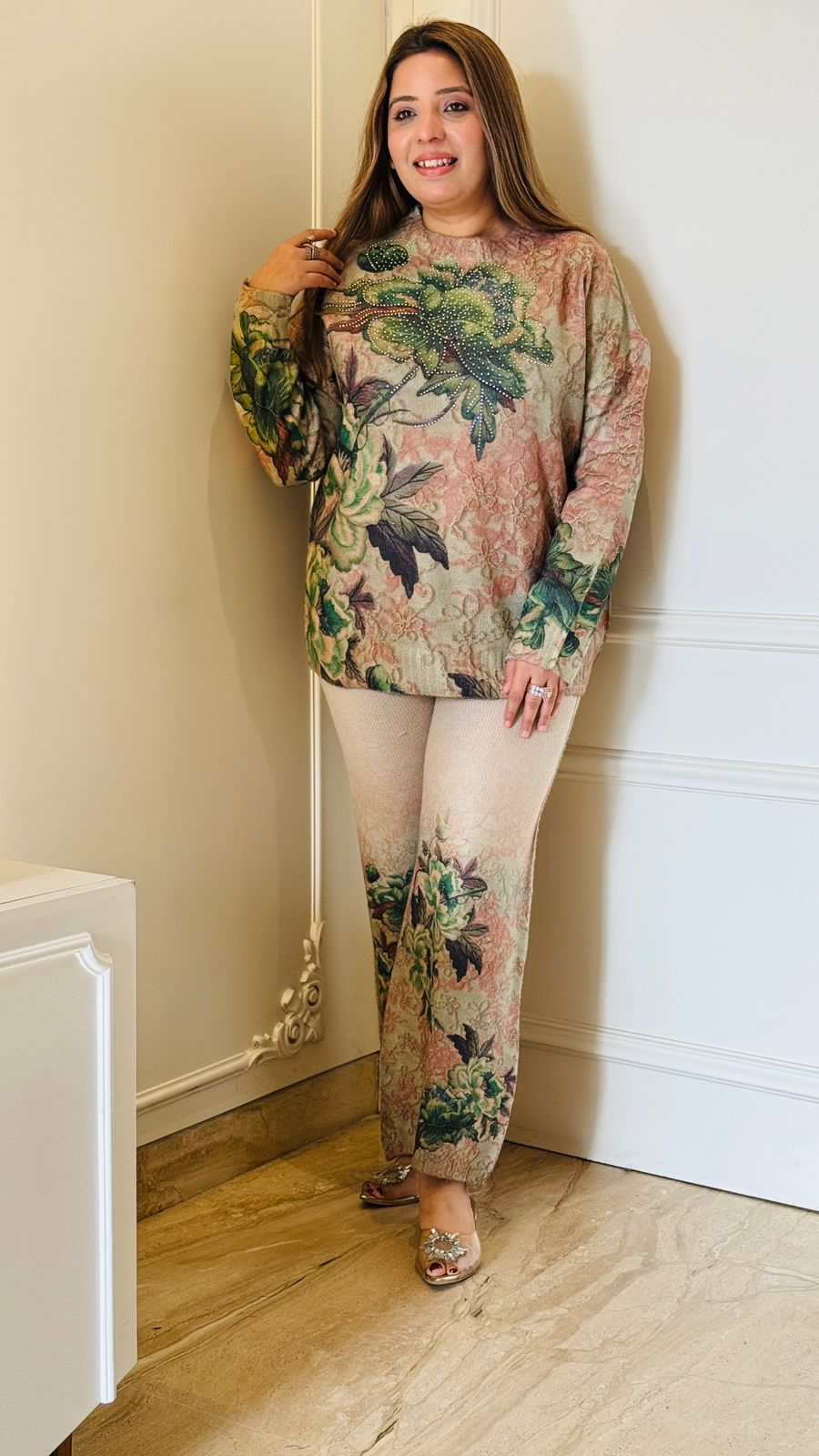 Green & Blue Rose Warm Pashmina – Ultra Stretchable